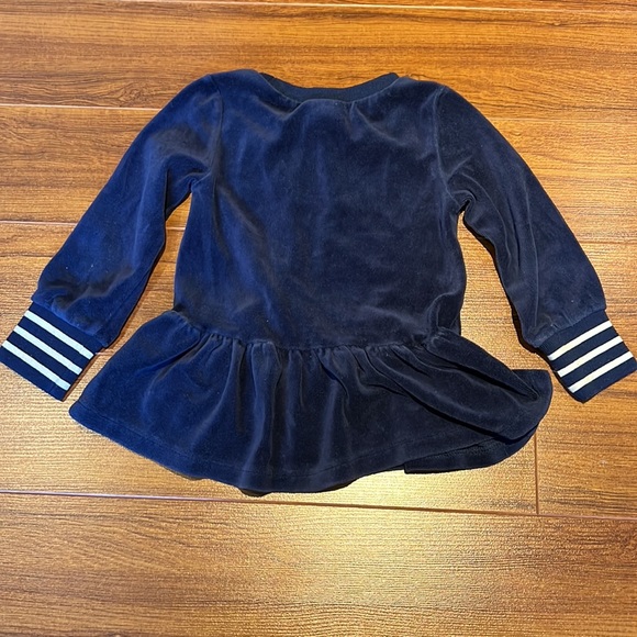 Tommy Hilfiger Girls top 3T - Picture 2 of 3